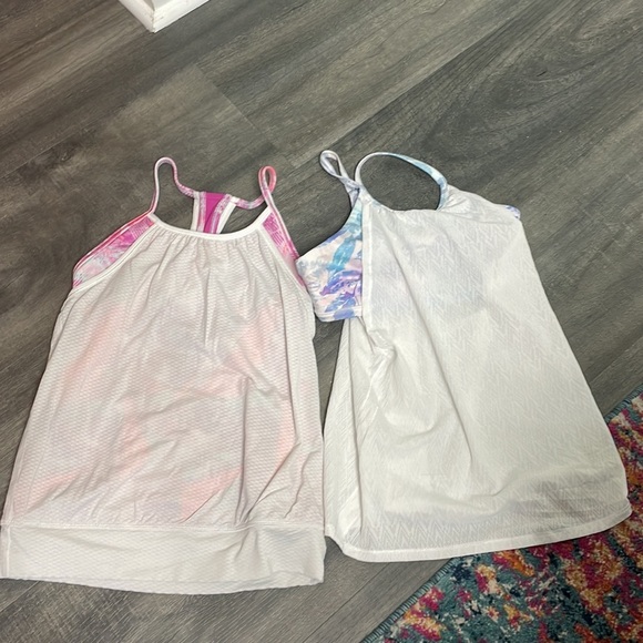 Ivivva Lululemon - set of 2 White Tank Tops - Picture 4 of 16